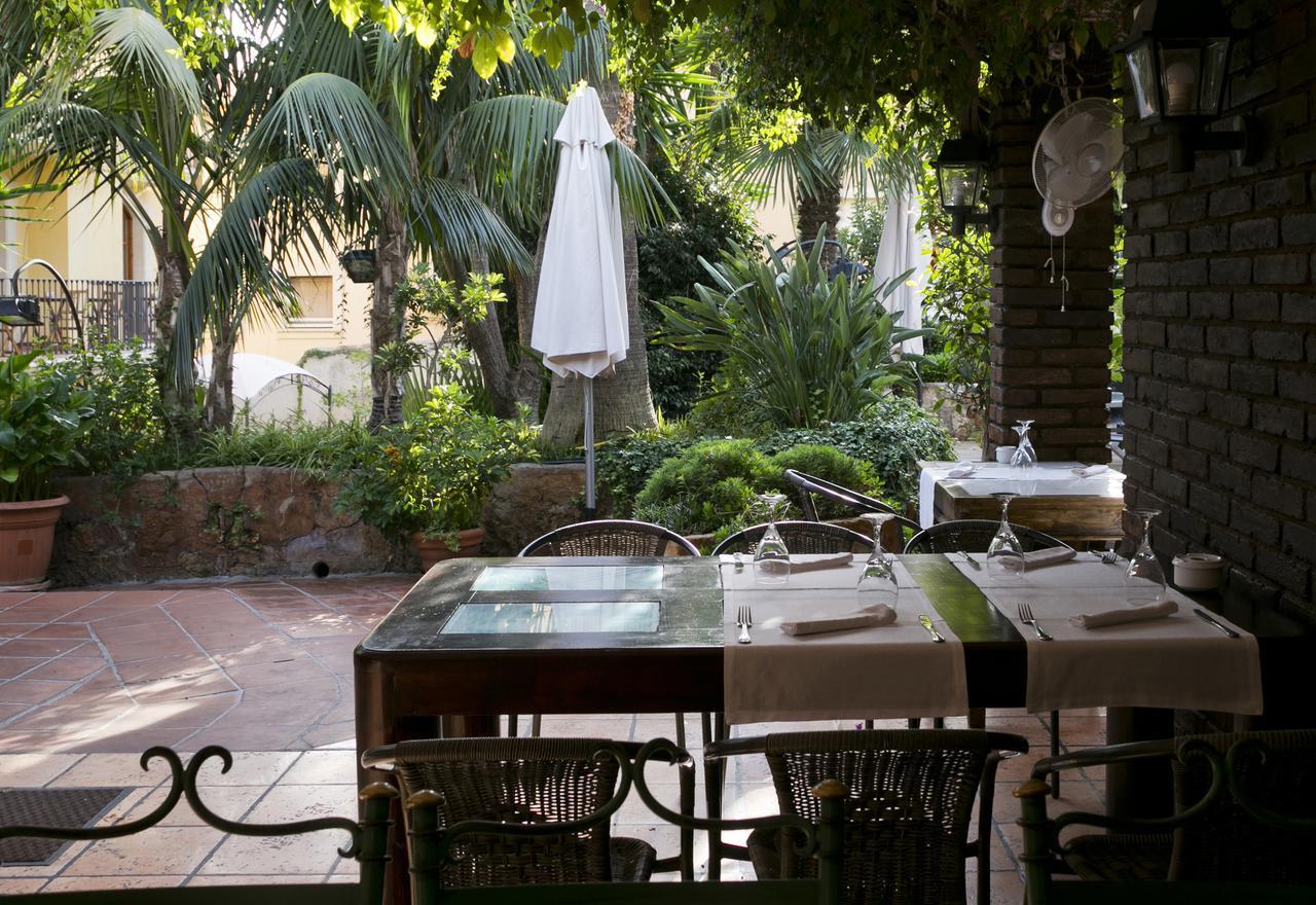 Hotel Restaurante La Masieta 크레익셀 외부 사진