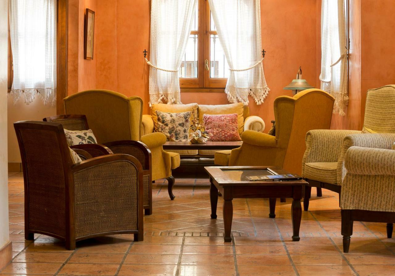 Hotel Restaurante La Masieta 크레익셀 외부 사진